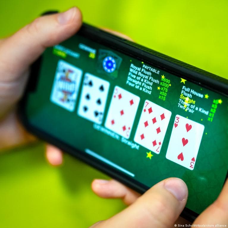 Тысячи немецких игроков могут взыскать проигрыши: суды встали на их сторону