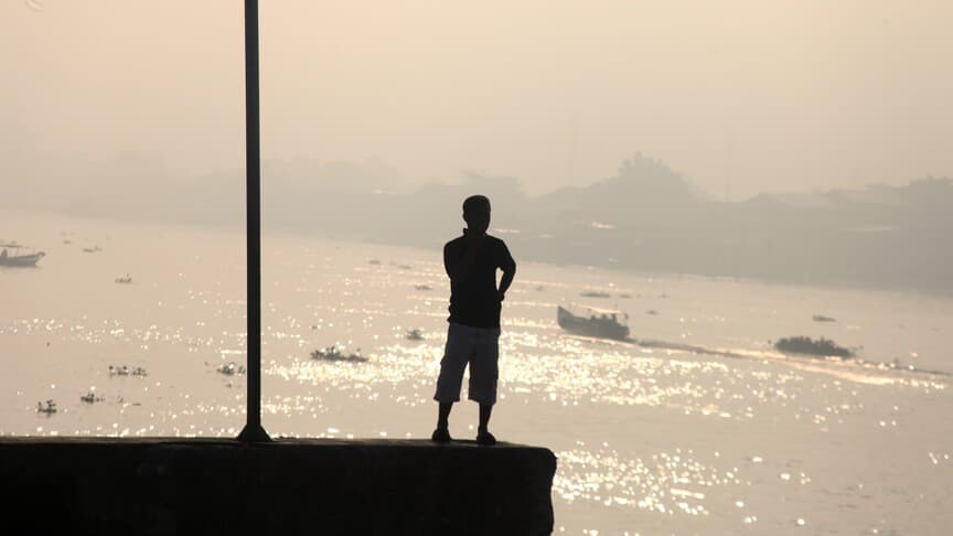 Indonesia tests technology for dispersing toxic smog using dry ice