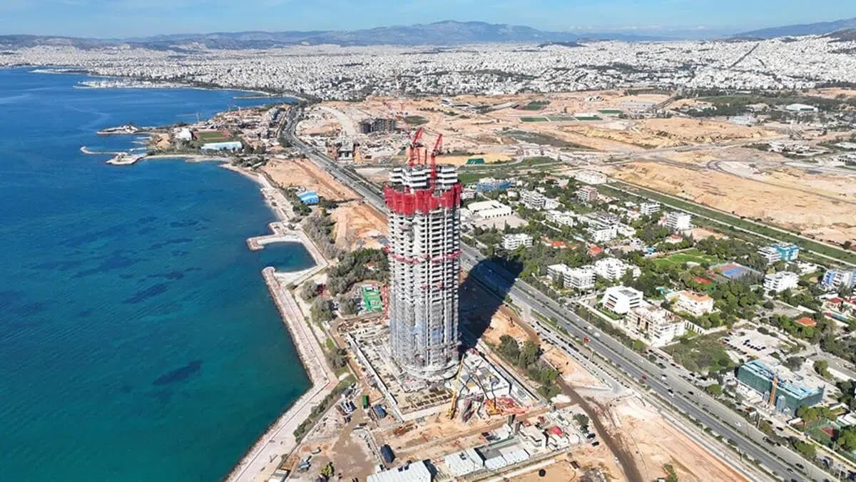 В Афинах строят 200-метровый небоскрёб Riviera Tower вопреки протестам