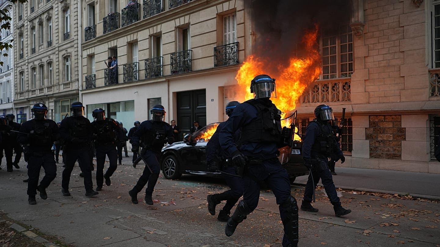 France prepares for mass protests on 17 October: yellow vests, students and security questions