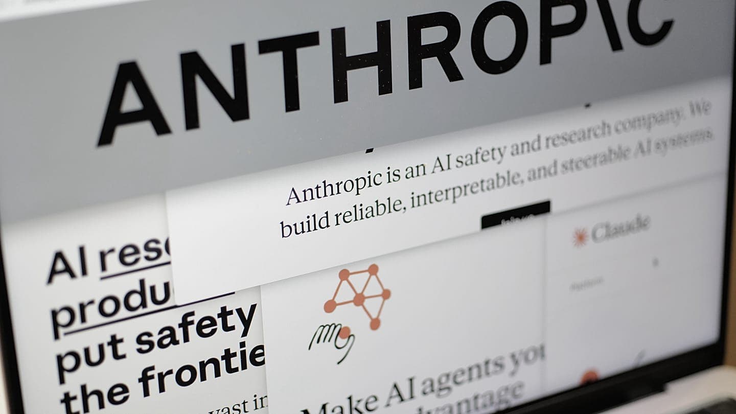 Anthropic отчиталась о выручке $16,8 млрд за квартал и готовится к рекордному IPO с оценкой до $2 трлн