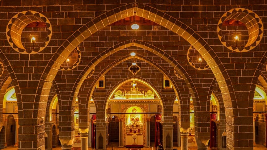 Armenian Community of Diyarbakir Backs Turkey-Armenia Normalization