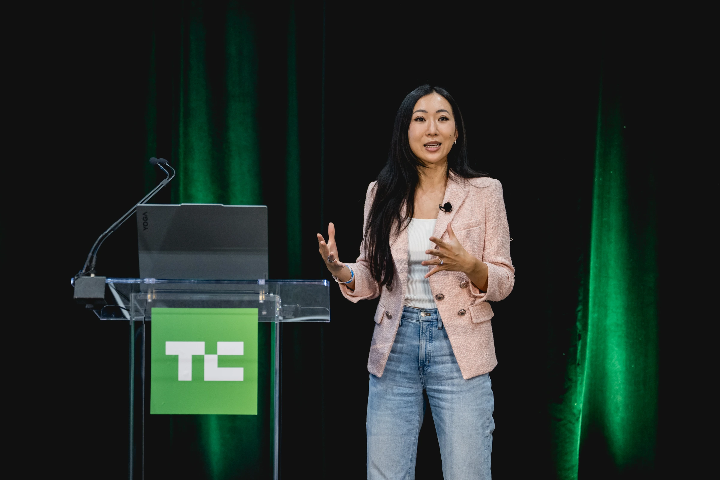 Cathy Gao, 2025 TechCrunch All Stage, Boston, MA