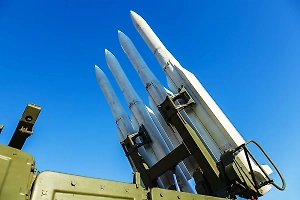 За день над пятью регионами России и Чёрным морем сбили 90 БПЛА