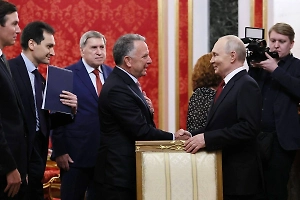 Ushakov: Putinning Uitkoff bilan uchrashishi bir necha kun oldin kelishib olingan