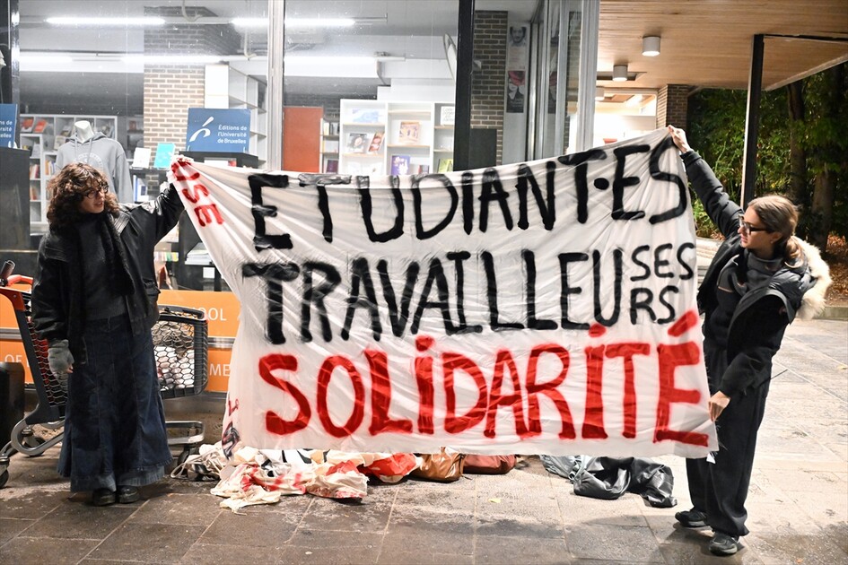 Students blocked the ULB campus in Brussels