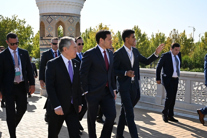 This and the images below: Press service of the Ministry of Foreign Affairs of Uzbekistan