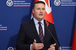 Britaniya mudofaa vaziri NATOni Rossiya bilan mumkin bo‘lgan urushga tayyorlanishga chaqirdi