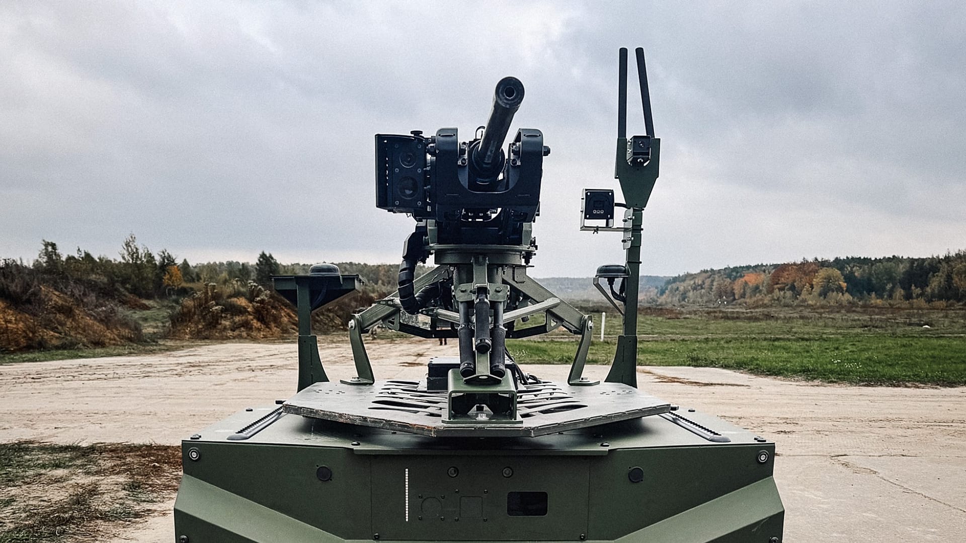 ARX ROBOTICS GEREON UGV with ROBONEERS SABER