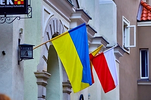 Polsha MO Ukrainaga yordam paketi UPA*ni ulug‘lash tufayli to‘xtatilganini rad etdi