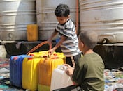 Йеменцы борются за выживание, пока цены в осаждённом Таизе выросли вдвое