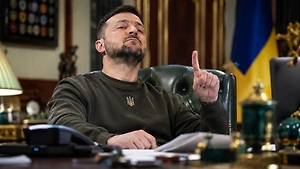 Zelensky announced the resumption of intelligence sharing with the US