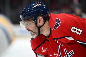 Ovechkin moved within one win of Jagr in NHL regular seasons