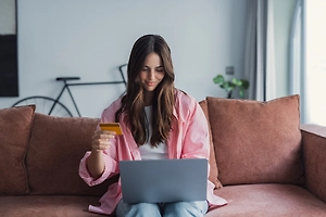 Banks will change cashback terms. How to avoid pitfalls when paying and get more money back