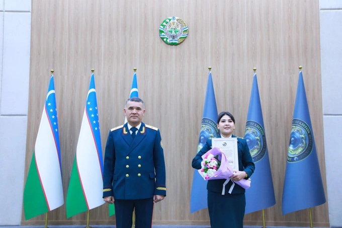 ayol harbiy xizmatchilar, IIV, odamlar hikoyalari, pog‘on taqqan ayollar