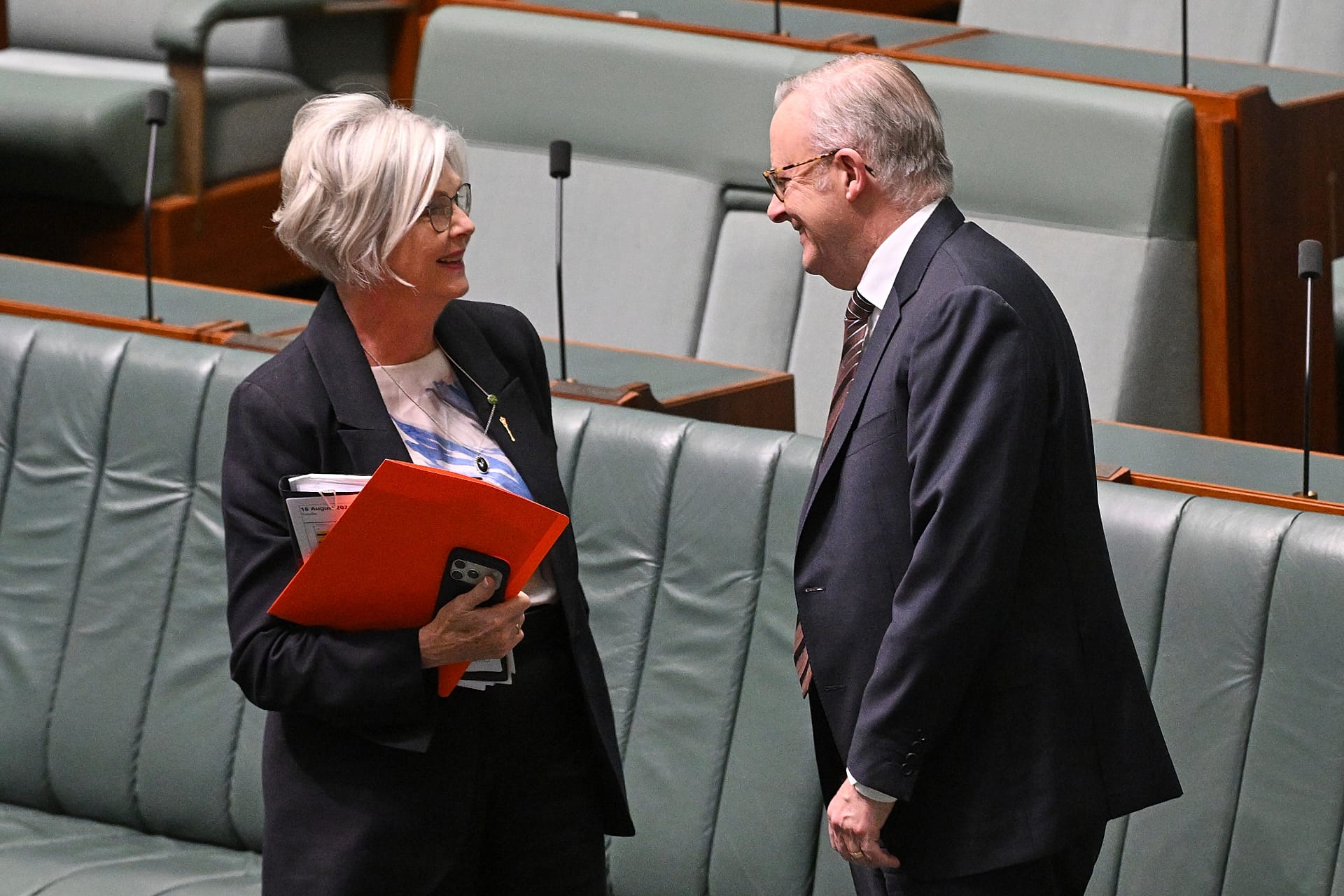 Australian Prime Minister Anthony Albanese speaks to Independent member of parliament Helen Haines in Canberra, 18 August, 2026