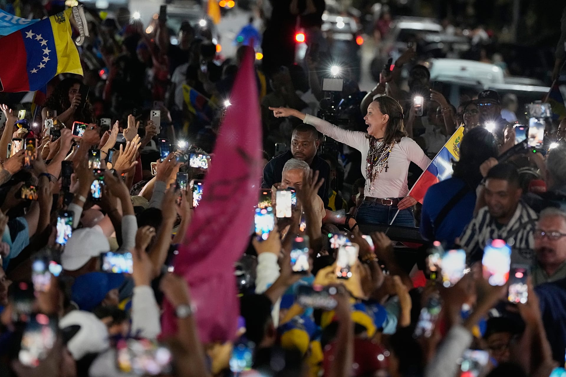 Venesuela muxolifati rahbari, Nobel tinchlik mukofoti laureati Mariya Korina Machado 2026-yil 25-oktabr, yakshanba kuni Karakasga yetib keldi.