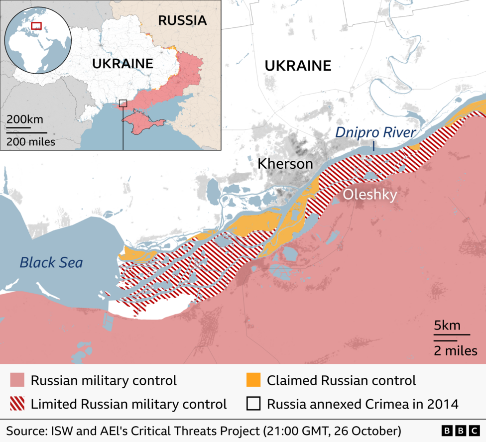 Ukrainaning Xerson viloyatidagi front chizig‘i xaritasi. Ukraina nazoratidagi Xerson Dnepr daryosining shimolida joylashgan, Rossiya nazorati ostidagi hudud esa janubga, ishg‘ol ostidagi Qrimga tomon cho‘zilgan. Daryoning janubiy qirg‘og‘ida Oleshki atrofidagi chiziqli zona Rossiyaning cheklangan harbiy nazoratini, undan kichikroq maydonlar esa Rossiya da’vo qilgan nazorat hududlarini ko‘rsatadi. Kichik xaritada janubiy Ukrainadagi kengroq hudud ko‘rsatilgan.