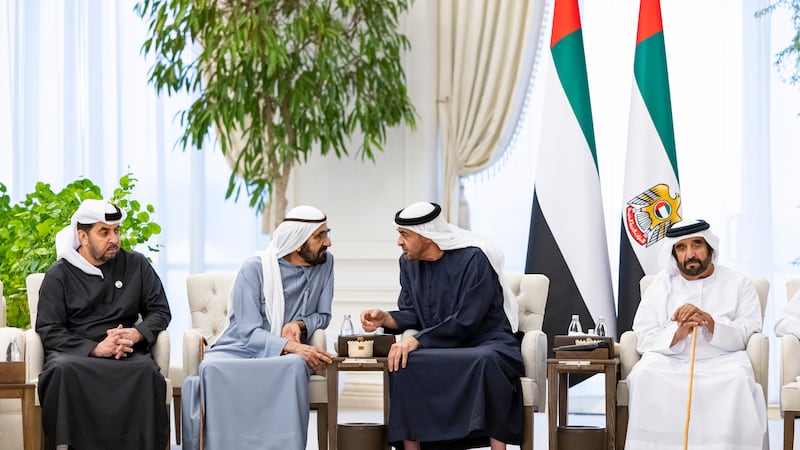Shayx Muhammad, shayx Muhammad bin Rashid, shayx Saif bin Muhammad va shayx Hamdan bin Zayed
