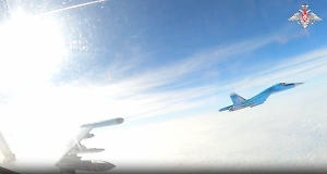Finland's defense minister firmly rejects calls to shoot down Russian aircraft